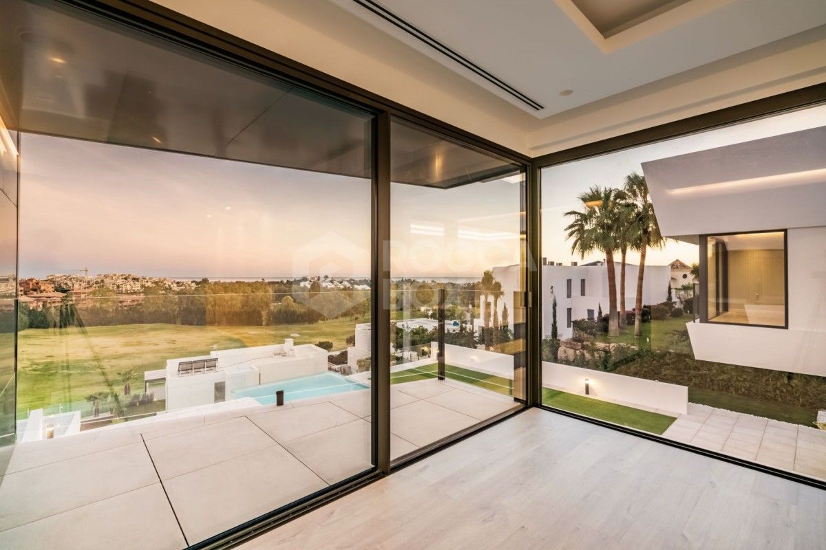 New incredible contemporary villa in Benahavis for sale