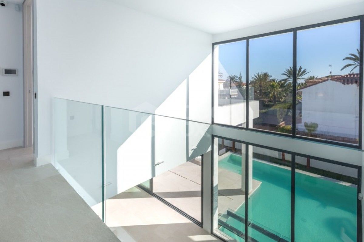Villa for sale in Marbella (All)