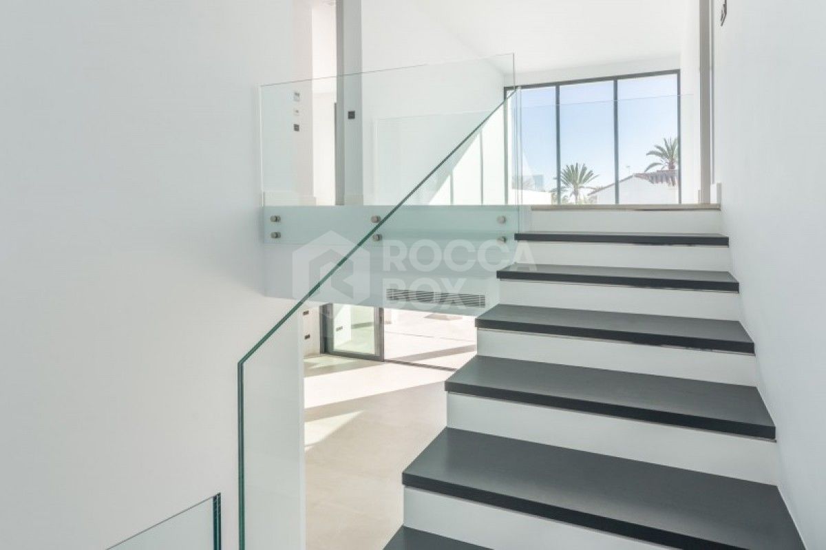 Villa for sale in Marbella (All)