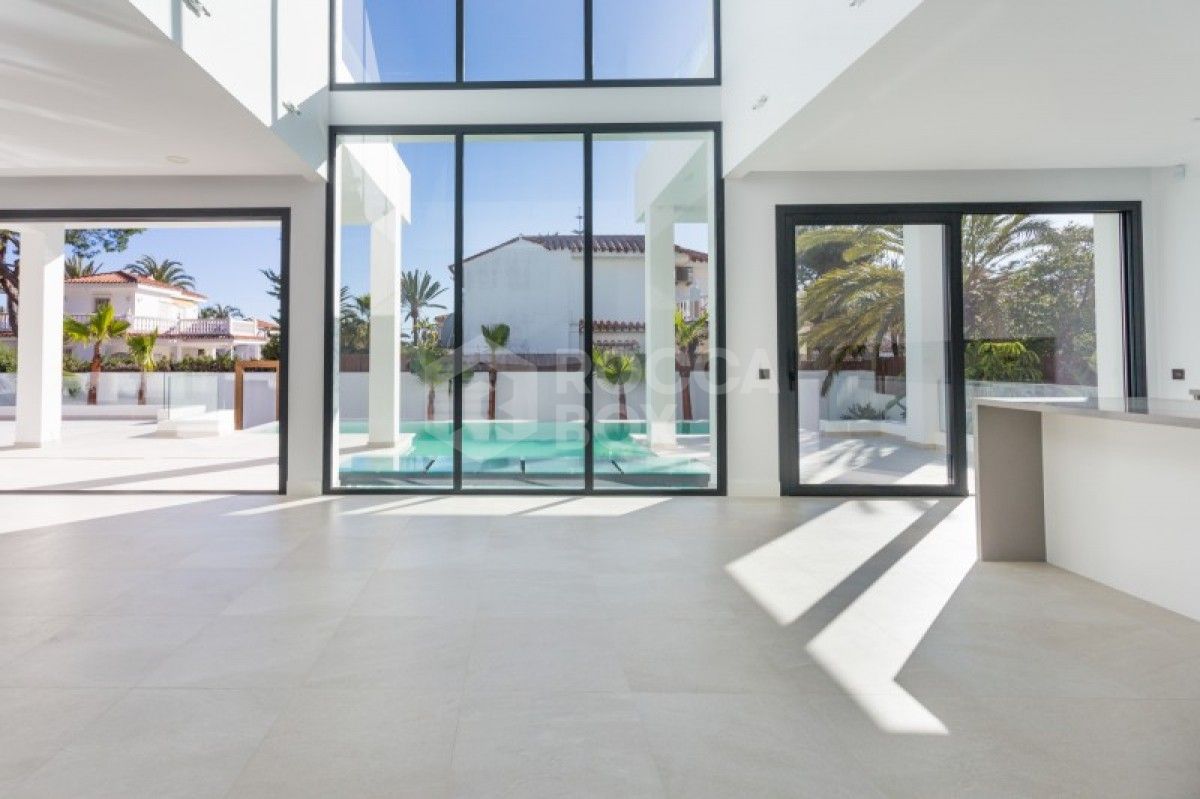 Villa for sale in Marbella (All)