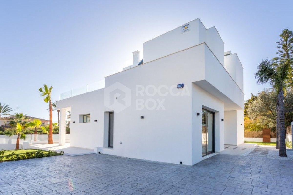 Villa for sale in Marbella (All)