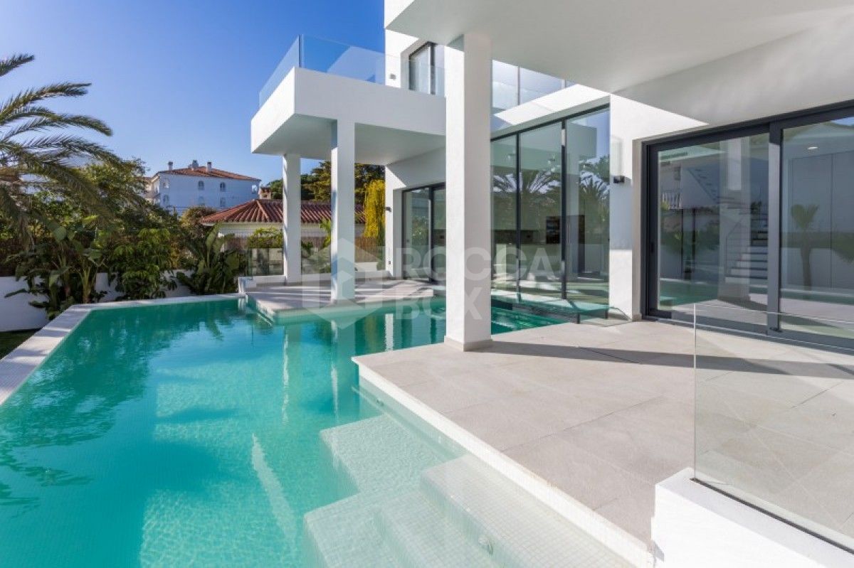 Villa for sale in Marbella (All)