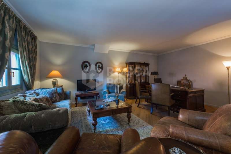 5 bedroom villa for sale hacienda las chapas