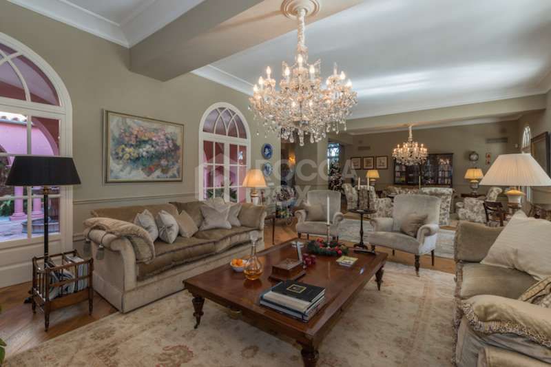 5 bedroom villa for sale hacienda las chapas