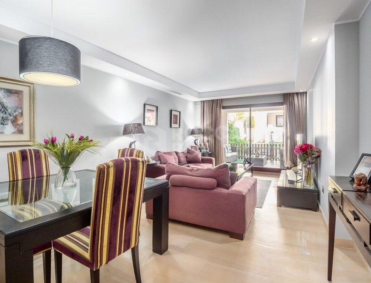 Apartment Nueva Andalucia, Marbella