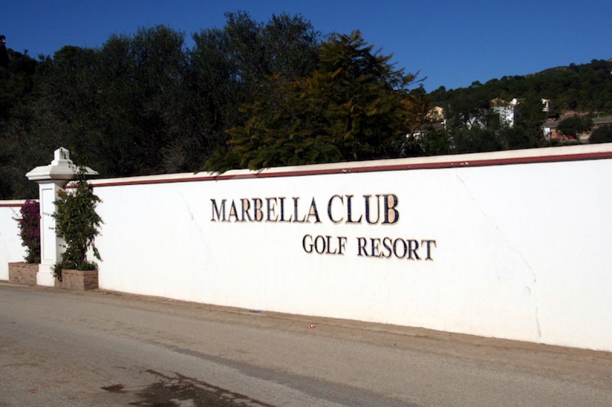 Magnificent Residential Plot in Marbella Club Golf Resort