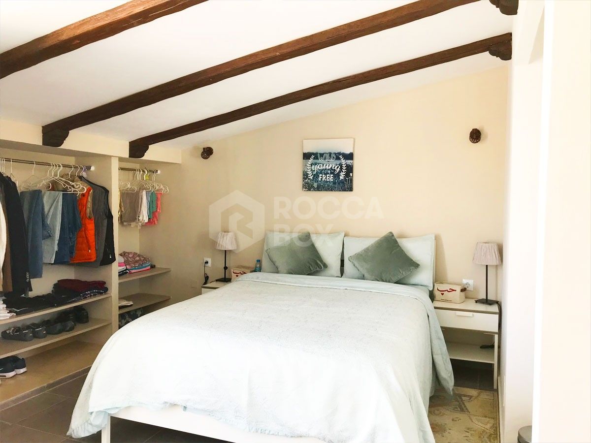 Upgraded tri-level townhouse for sale in Nueva Andalucia