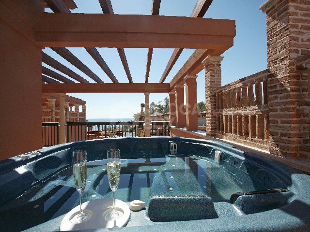 3 bedroom penthouse duplex for sale in San Pedro frontline