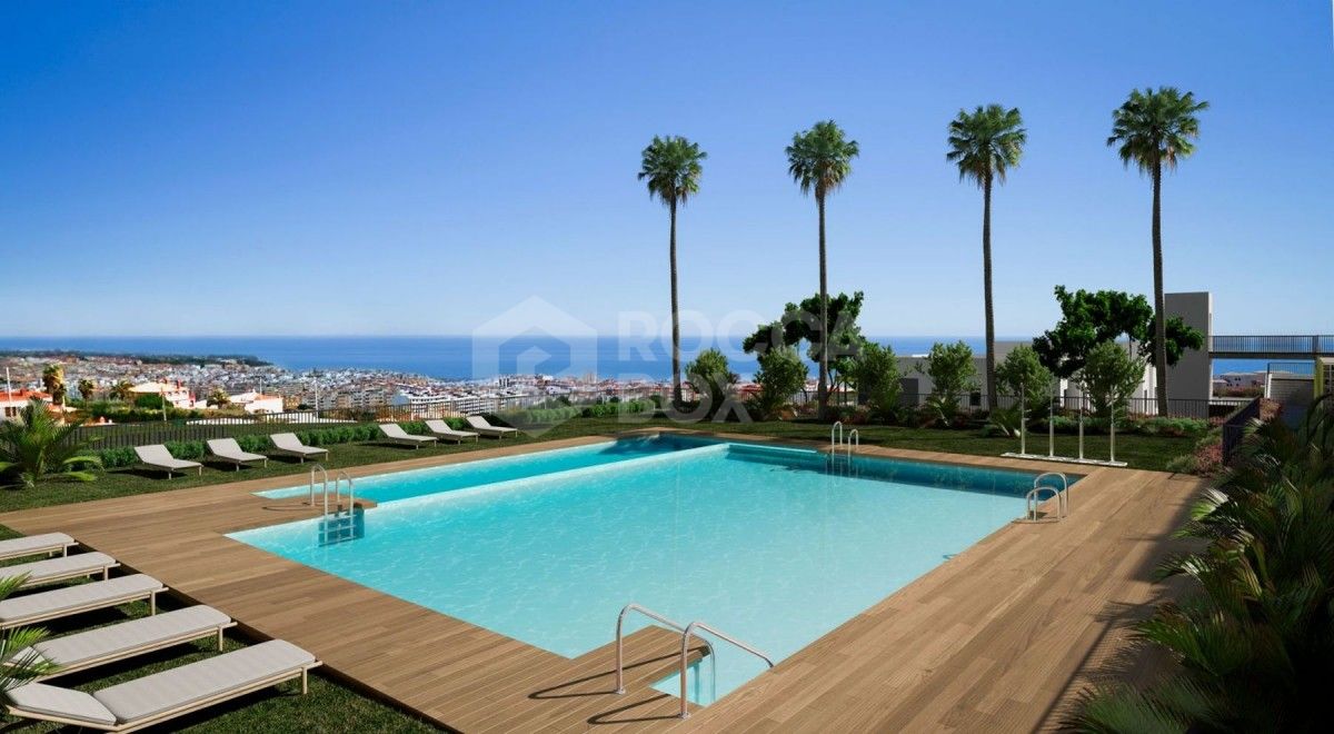 New luxury villa in Estepona for sale