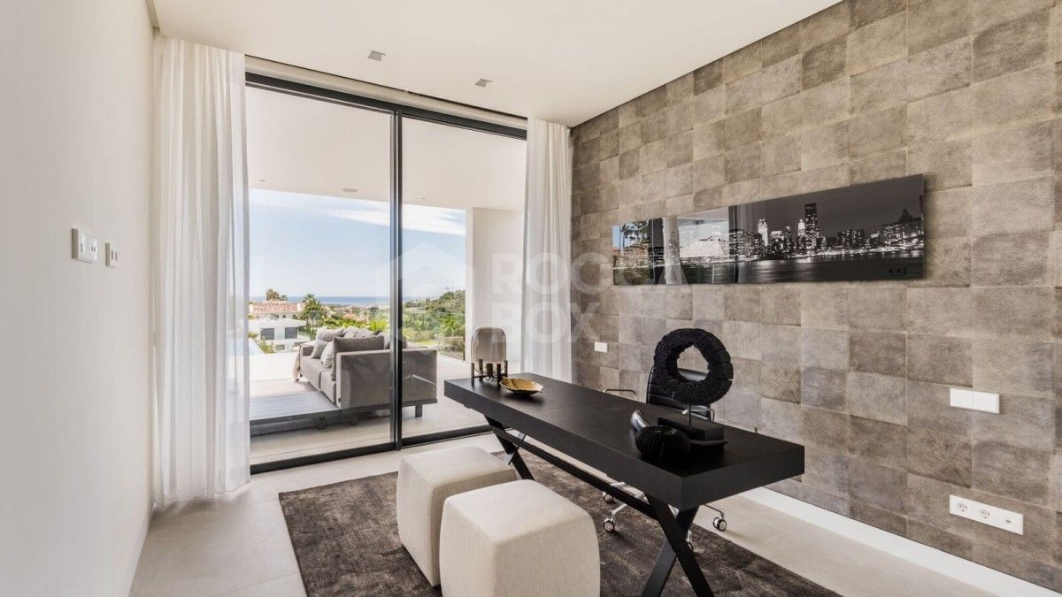 Brand new contemporary 5 bedroom villa for sale in La Alqueria,Benahavis.