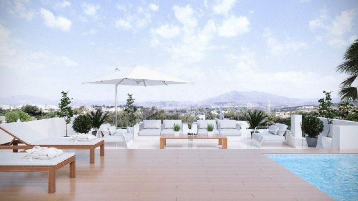 Fantastic Villas in Marbella Golden Mile for sale