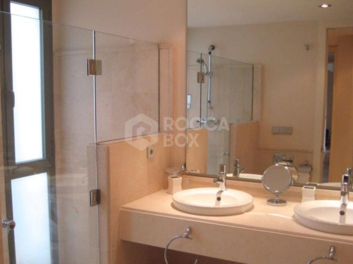 Stunning 2 bedroom apartment los flamingos t5 for sale
