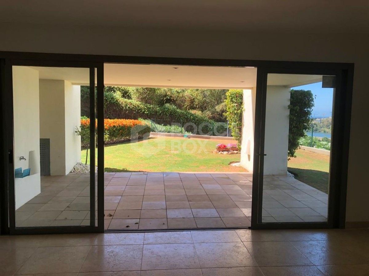Stunning 2 bedroom apartment los flamingos t5 for sale