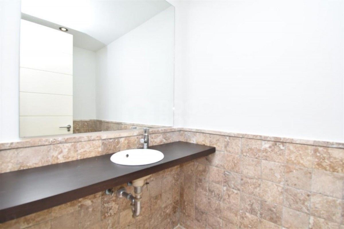 Stunning 2 bedroom apartment los flamingos t5 for sale