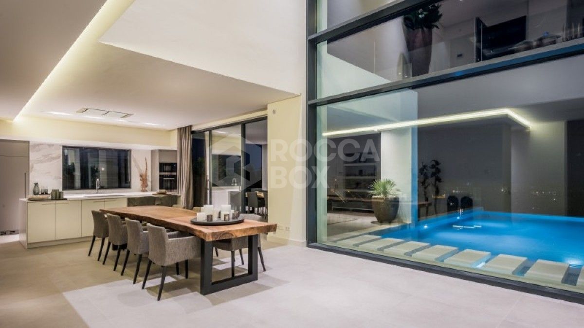 State of the art contemporary villa for sale in La Alqueria in Benahavis