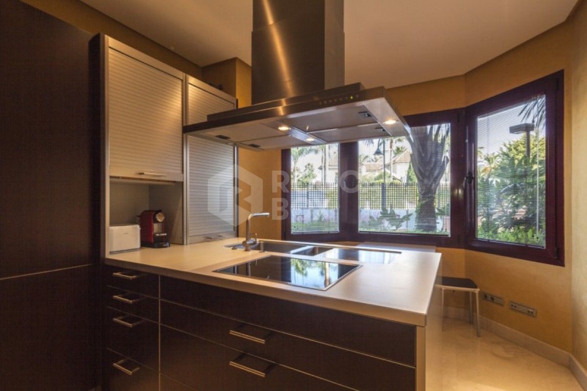 Wonderful 2 bed apartment in Puerto Banús