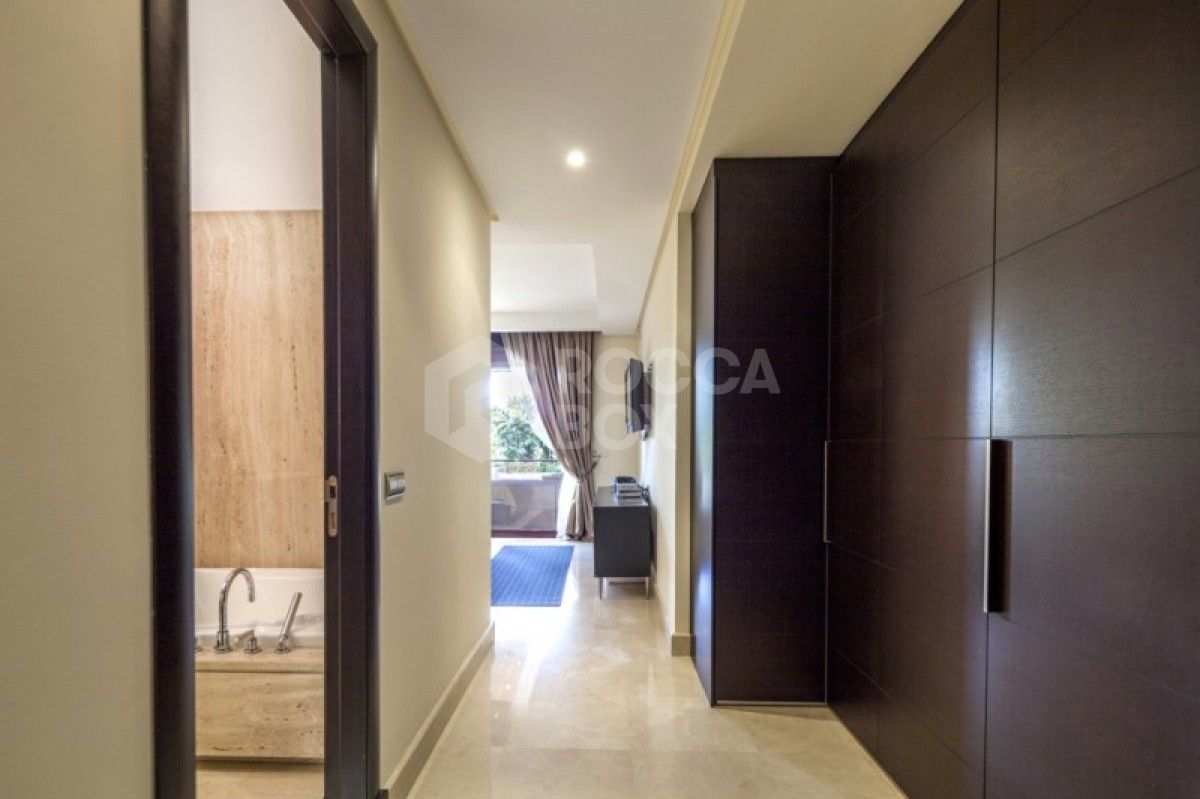 Wonderful 2 bed apartment in Puerto Banús