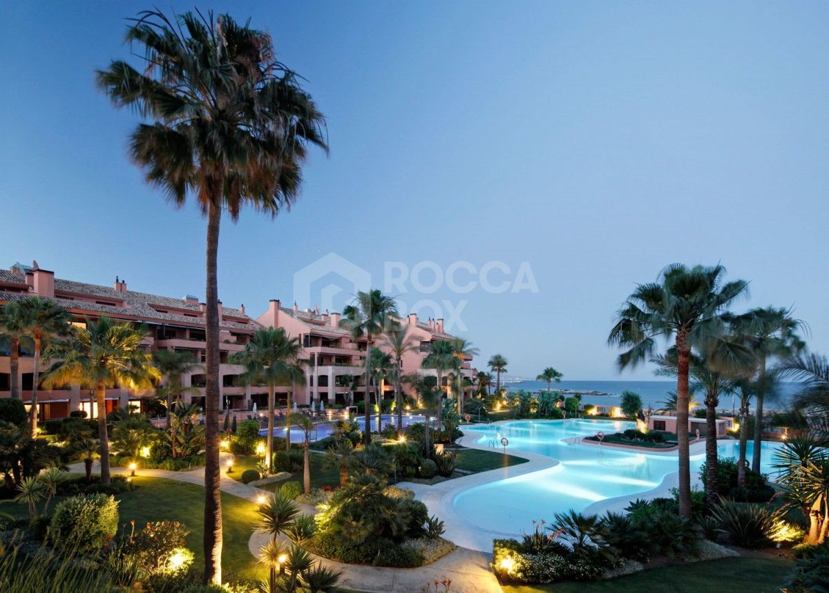 Wonderful 2 bed apartment in Puerto Banús