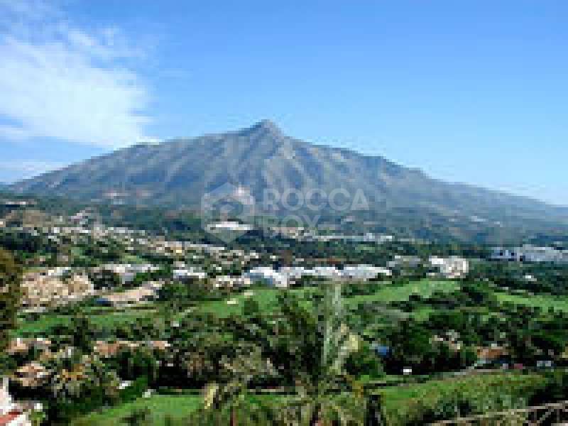Penthouse Nueva Andalucia, Marbella