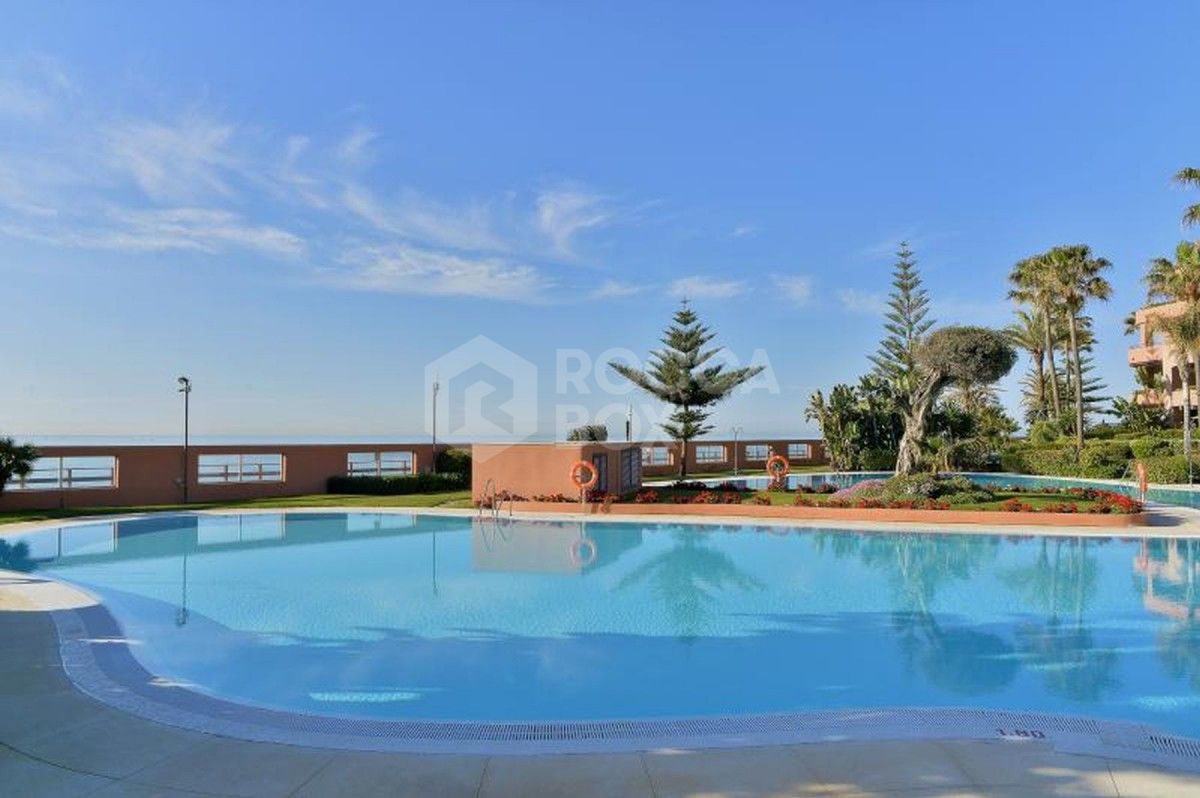 Luxury beachside apartment for sale in Marbella