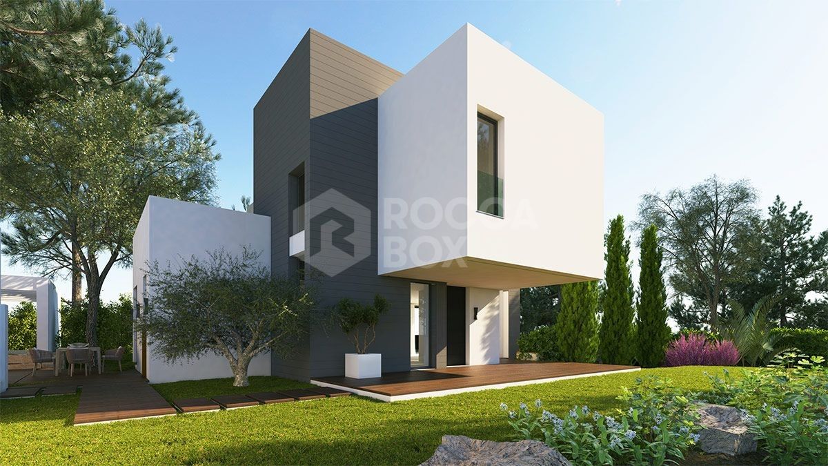 Exclusive 5 bed villa for sale in Urb. Montemayor in Marbella