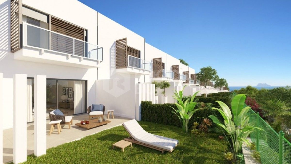 Nice Complex 3 and 4 bed for sale in Sotogrande