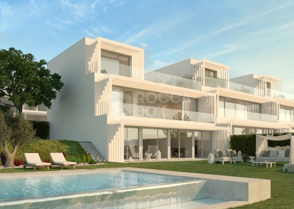 New 3, 4 and 5 bed villas for sale in Sotogrande