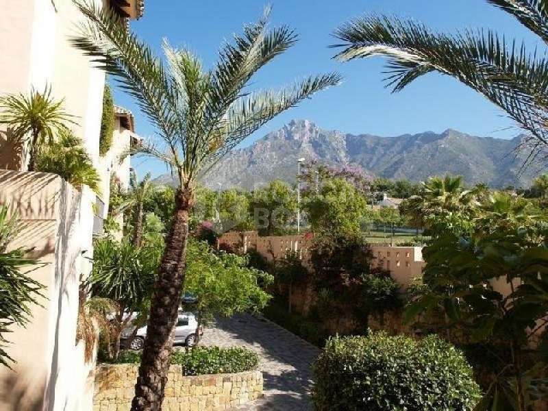 A 3 BEDROOM South Facing GROUND FLOOR APARTMENT IN MANSION CLUB, GOLDEN MILE, MARBELLA