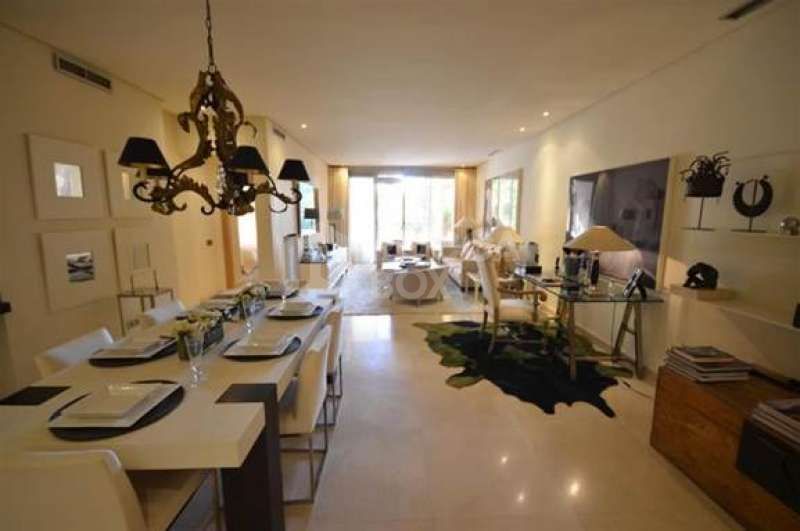 A 3 BEDROOM South Facing GROUND FLOOR APARTMENT IN MANSION CLUB, GOLDEN MILE, MARBELLA