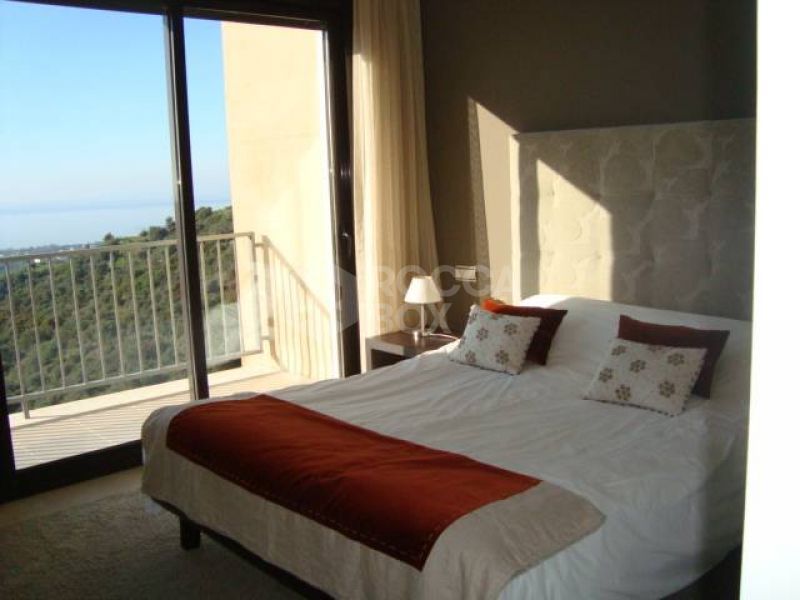 3 bedroom apartment in new development in Los Monteros, Marbella