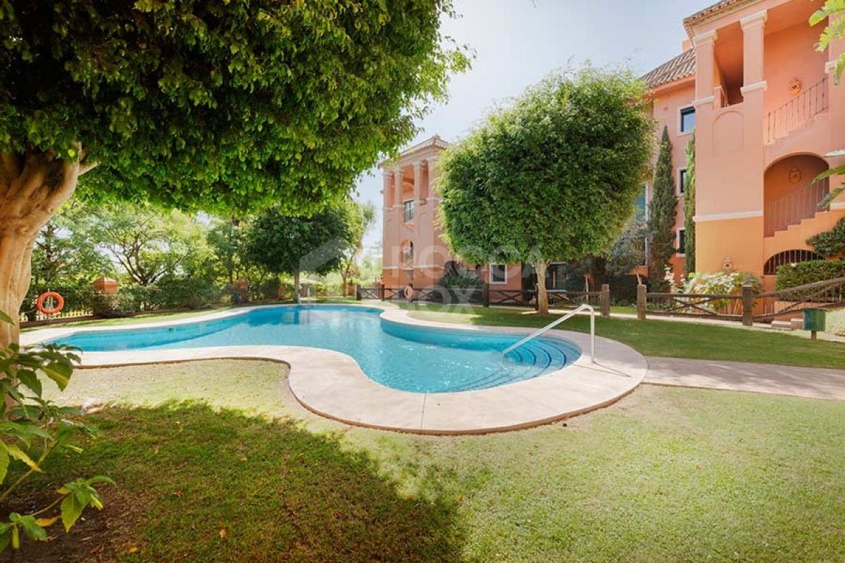 New 2 and 3 bed apartment for sale in Benahavis in Marbella