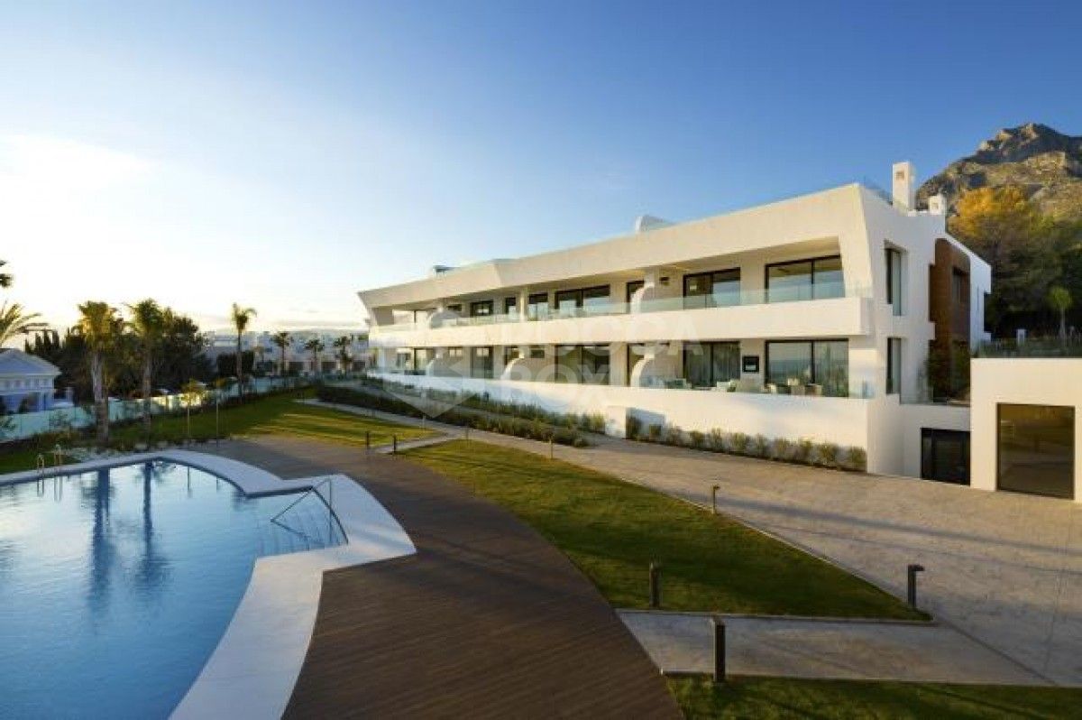 ELEGANT AND LUXURY PENTHOUSE duplex apartment in Sierra Blanca, Marbella