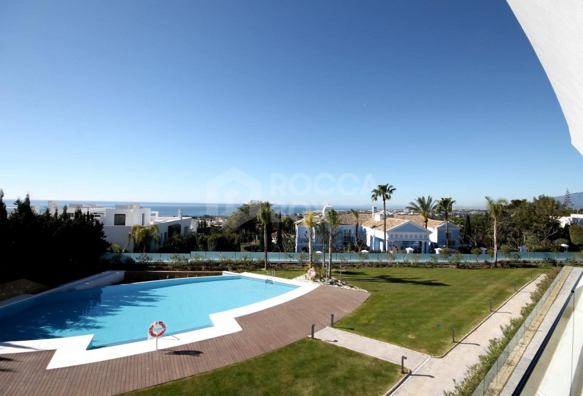 ELEGANT AND LUXURY PENTHOUSE duplex apartment in Sierra Blanca, Marbella