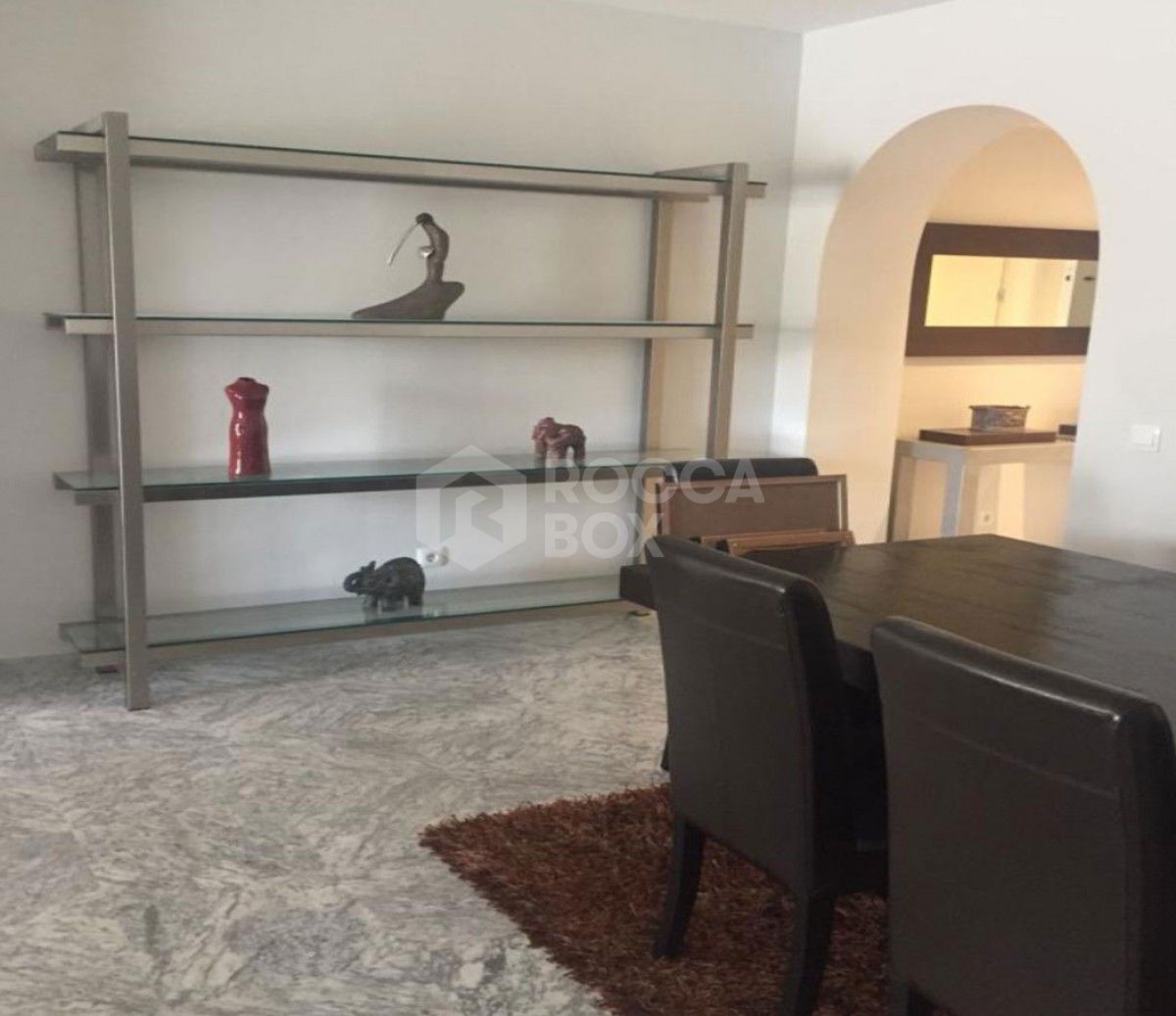 Luxury 2bedroom Apartment in Playas del Duque for sale