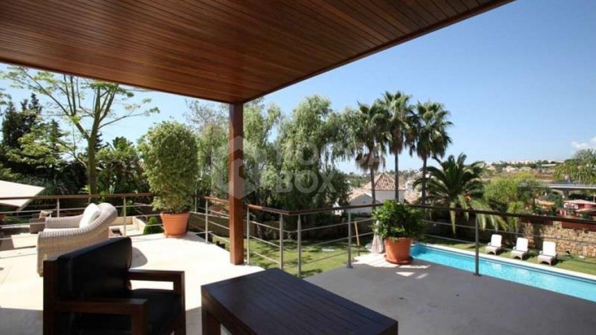 Luxury villa in Nueva Andalucia with unique style and high quality