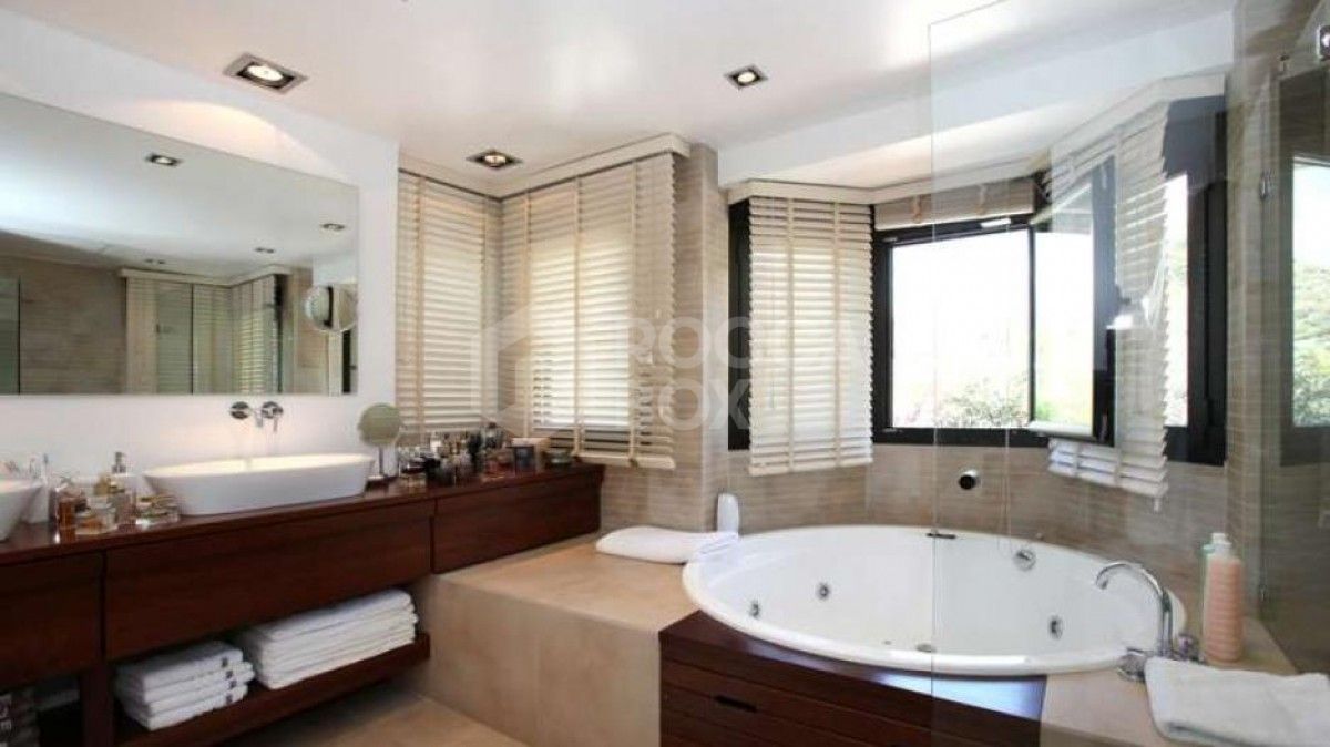 Luxury villa in Nueva Andalucia with unique style and high quality