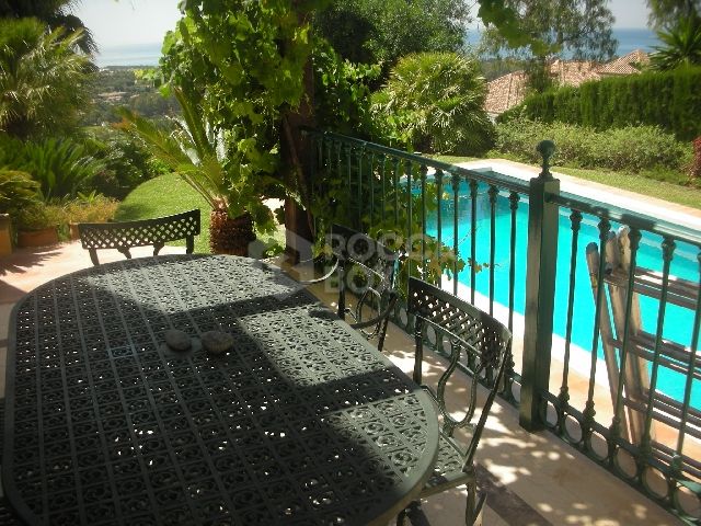 El Paraiso, Lovely 5 bedroom villa For Sale