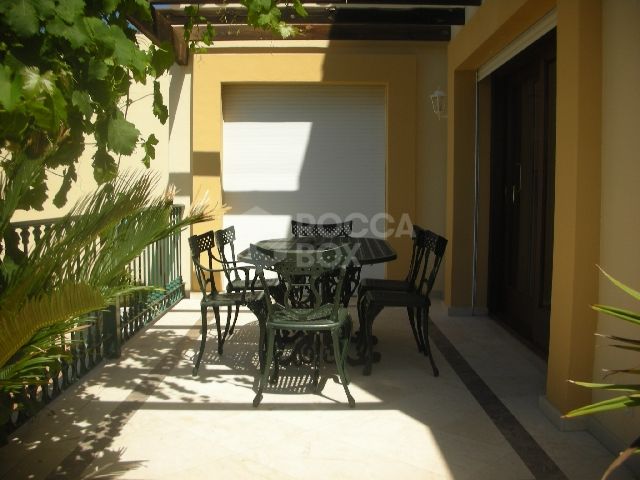 El Paraiso, Lovely 5 bedroom villa For Sale