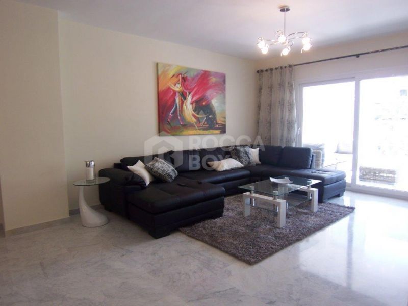 Luxury apartment for sale in Puerto Banus Playas Del Duque