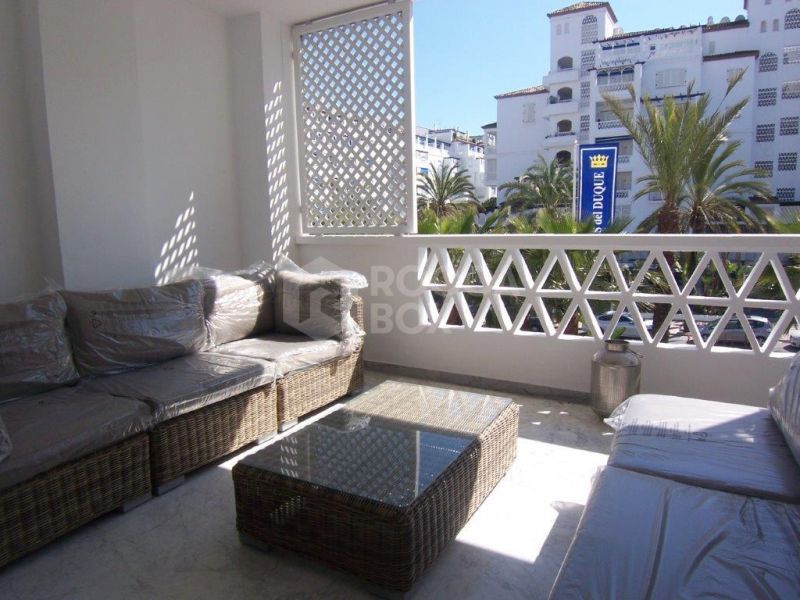 Luxury apartment for sale in Puerto Banus Playas Del Duque