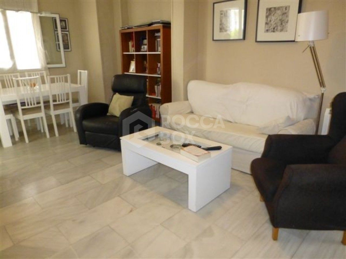 Four bedroom apartment for sale in Nueva Andalucia.