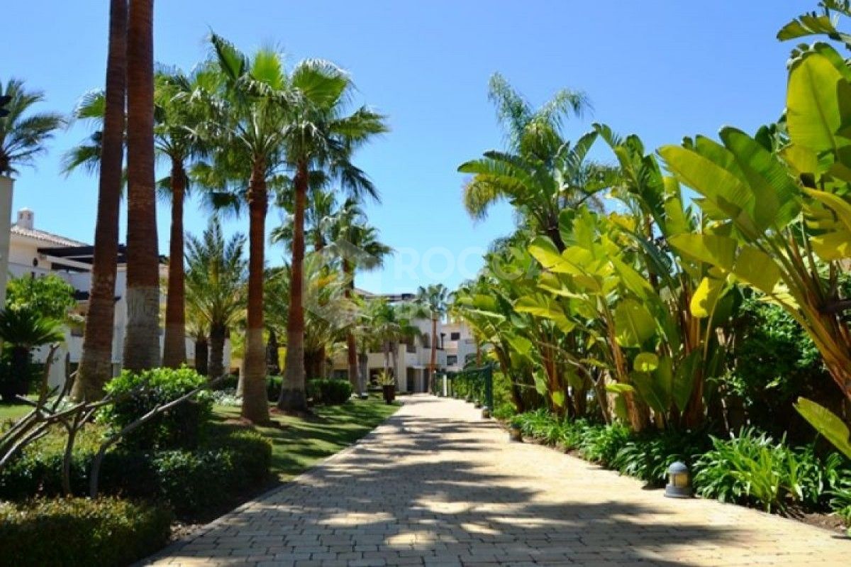 Fantastic 3 bed ground floor apartment for sale in Medina Banus in Marbella