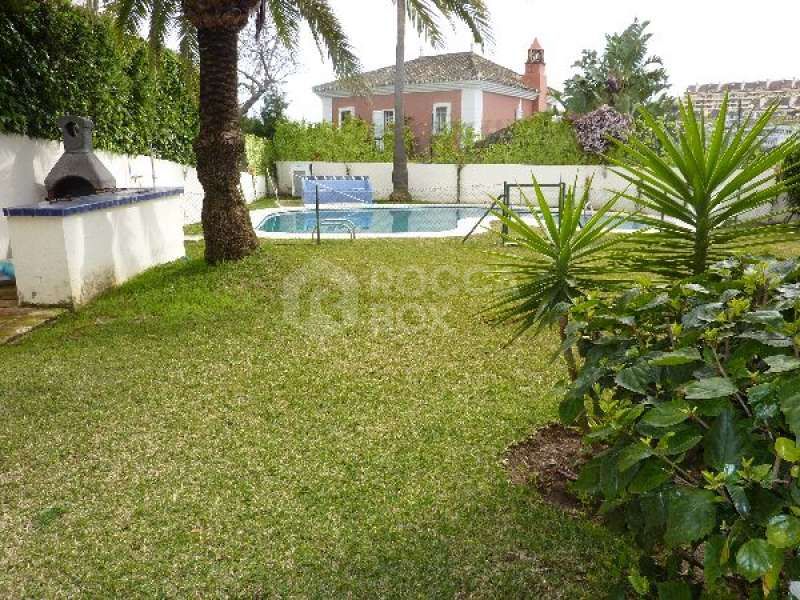 Atalaya Rio Verde, 5 bedroom Villa For Sale