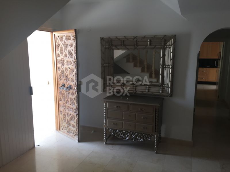 Atalaya Rio Verde, 5 bedroom Villa For Sale