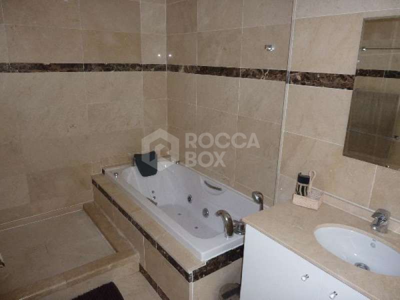 Atalaya Rio Verde, 5 bedroom Villa For Sale