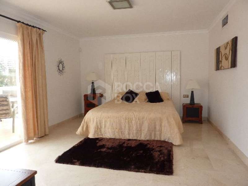 Atalaya Rio Verde, 5 bedroom Villa For Sale