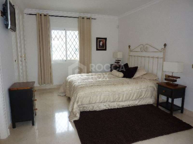 Atalaya Rio Verde, 5 bedroom Villa For Sale