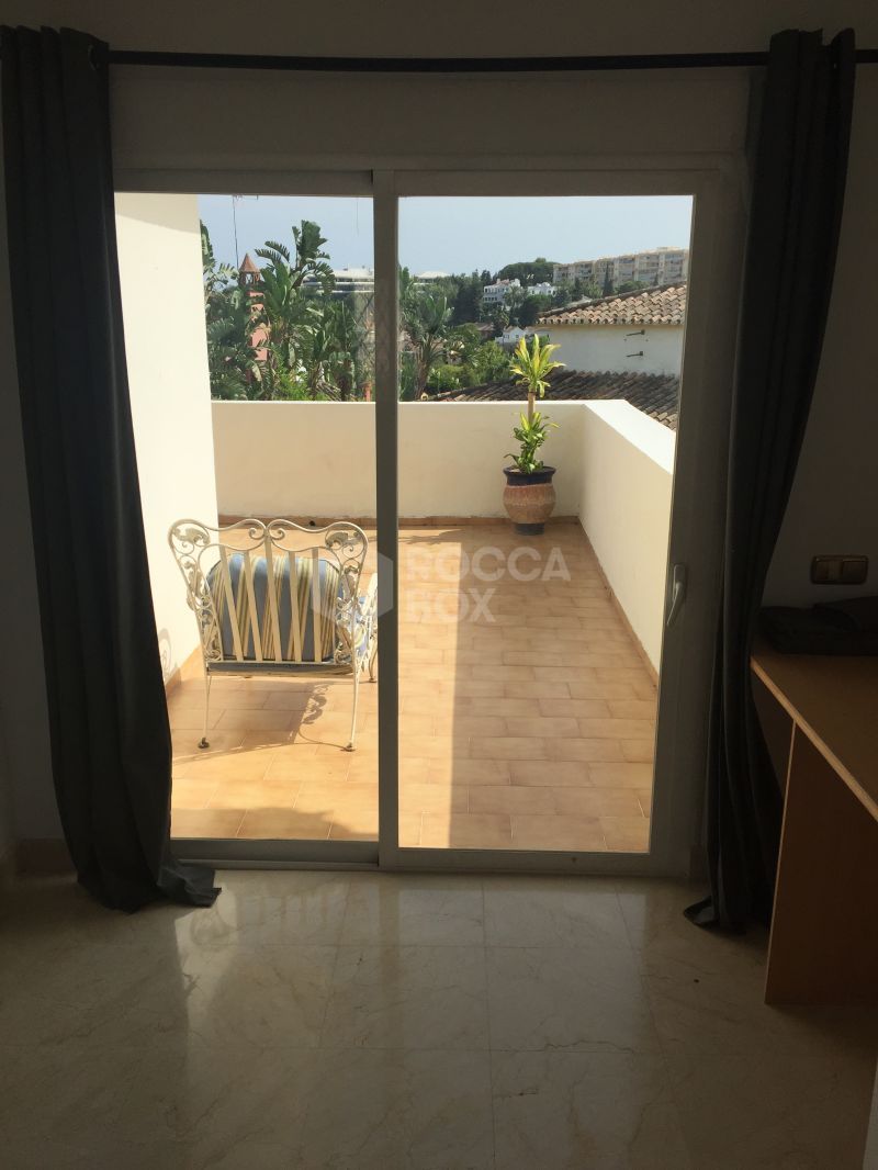 Atalaya Rio Verde, 5 bedroom Villa For Sale