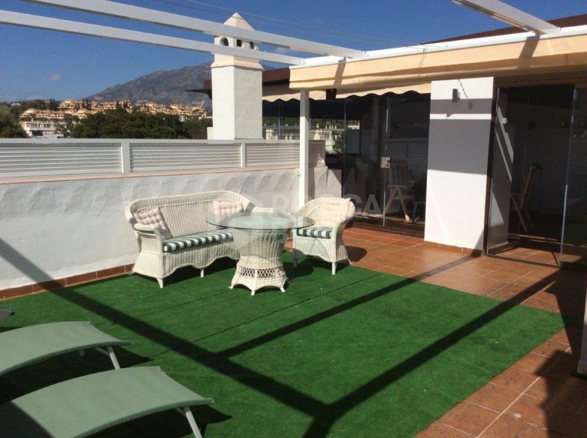 Beautiful 3 bedroom Penthouse duplex for sale in Puerto Banus!