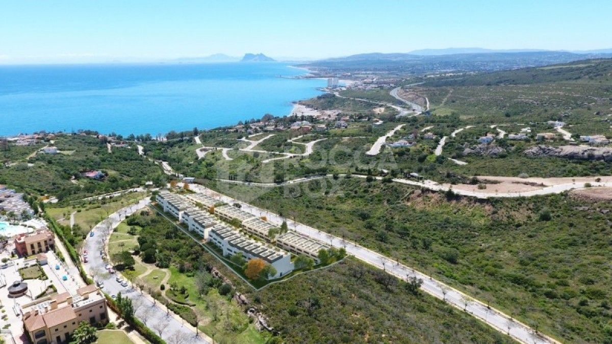 Nice Complex 3 and 4 bed for sale in Sotogrande